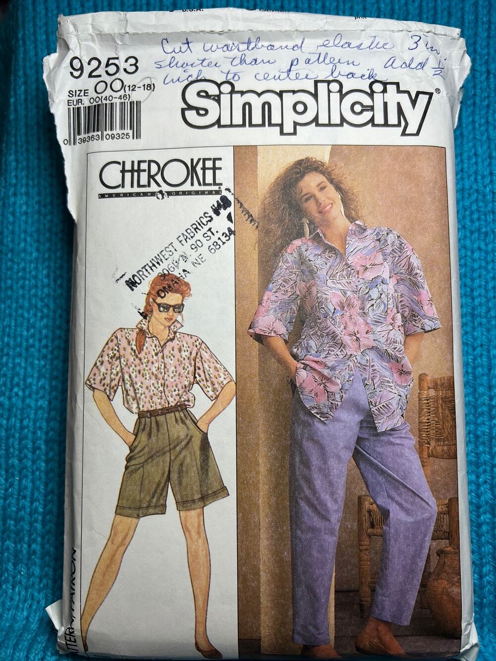 Simplicity Sewing pattern 9253 button down shirt shorts pants size 12-18